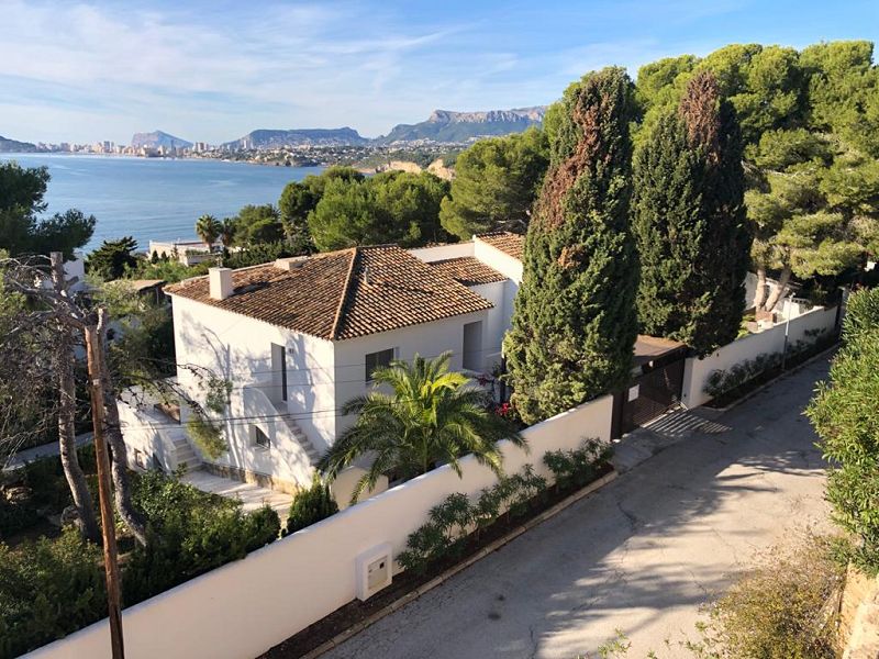 Villa in Moraira - Herverkoop - Max Villas