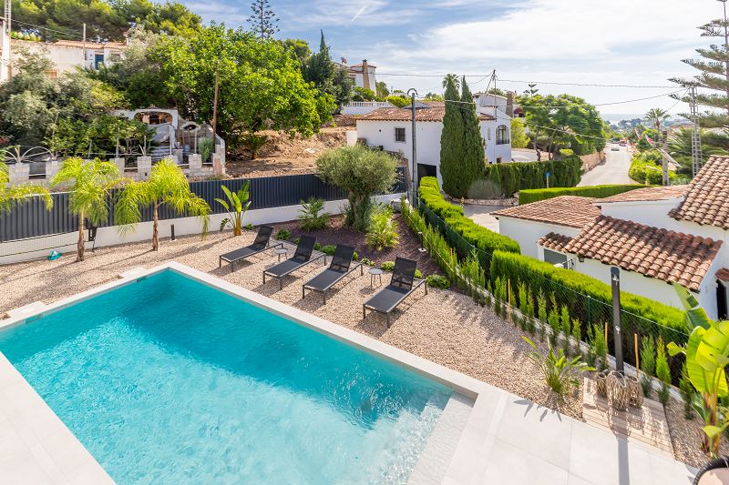 Wunderschöne Neubauvilla mit Meerblick  - Max Villas