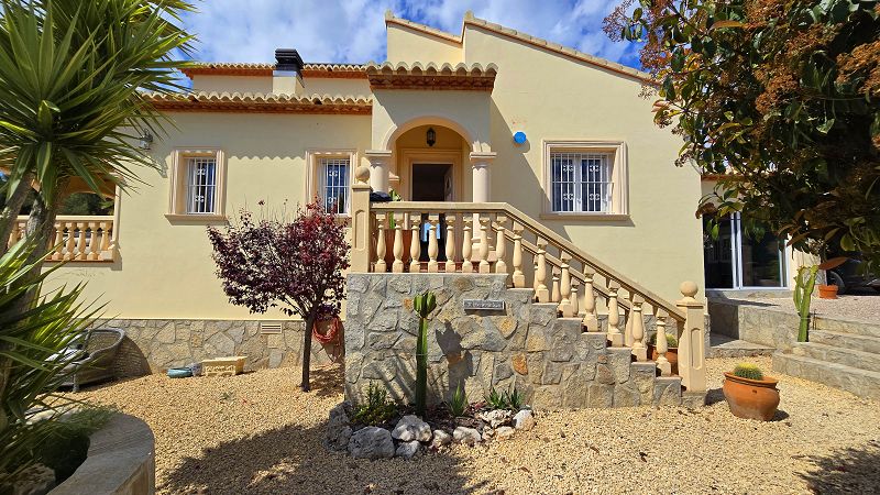 Villa en venta en Jávea - Max Villas