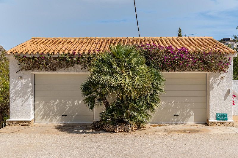 Geräumige Villa in El Portet - Max Villas