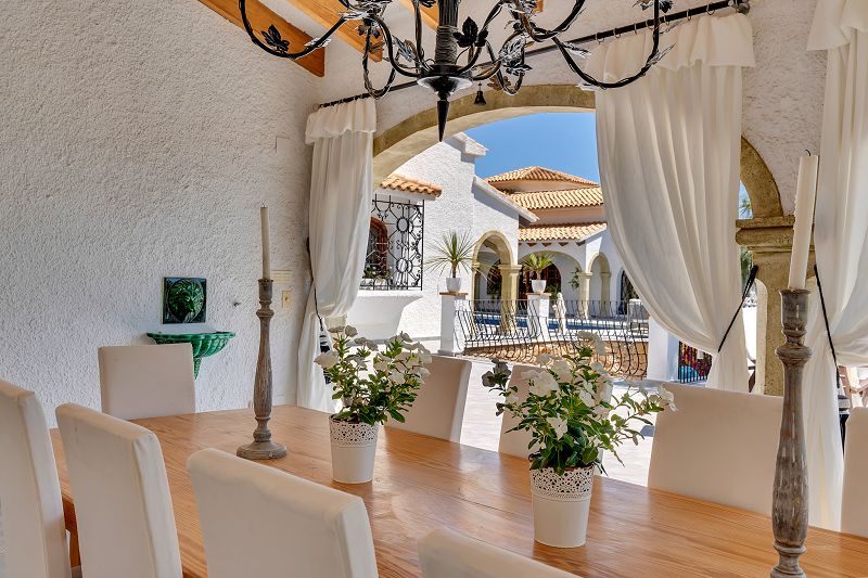 Spacious villa in El Portet - Max Villas