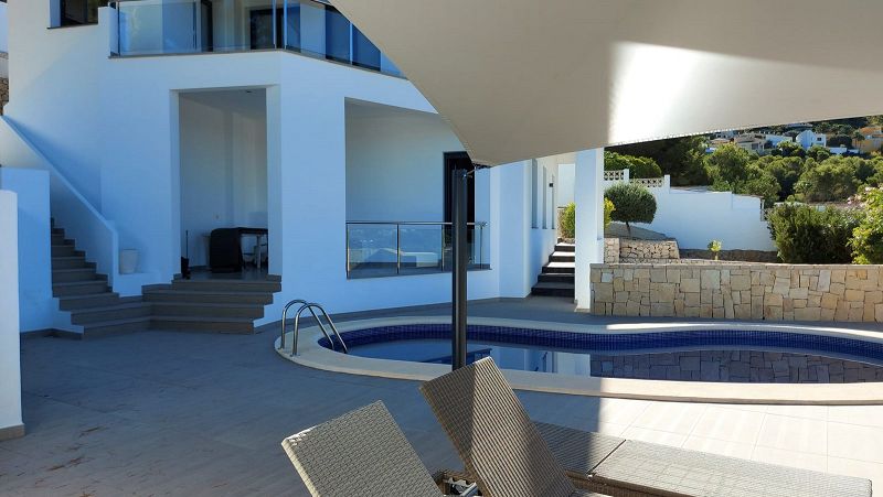 Prachtige nieuwbouw villa met uitzicht in Moraira - Max Villas