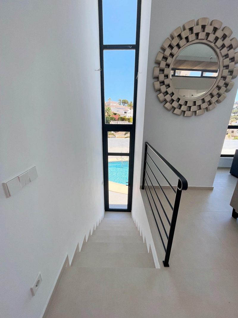 Moderne Villa zu verkaufen in Moraira - Max Villas