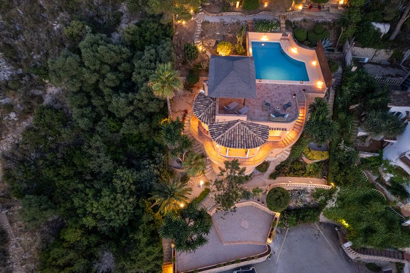 Villa met prachtig zeezicht te koop in Moraira - Max Villas