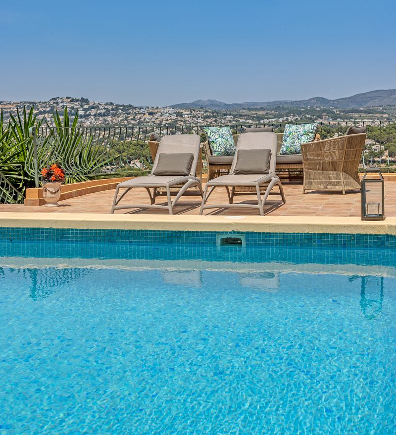 Villa met prachtig zeezicht te koop in Moraira - Max Villas