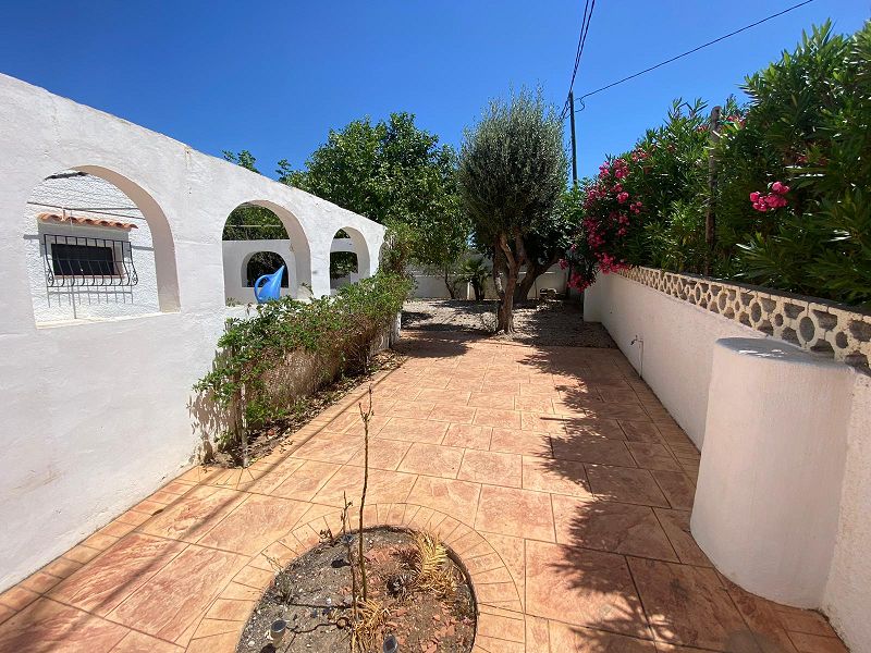 Charming detached house for sale in Calpe - Max Villas