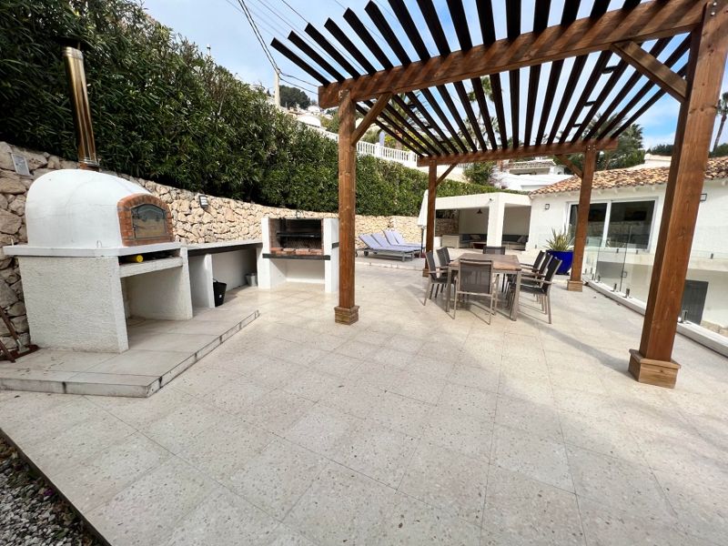 Villa with sea views for sale in Moraira - Max Villas