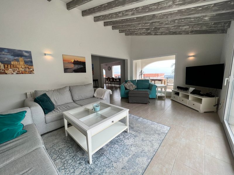 Villa con vistas al mar en venta en Moraira - Max Villas