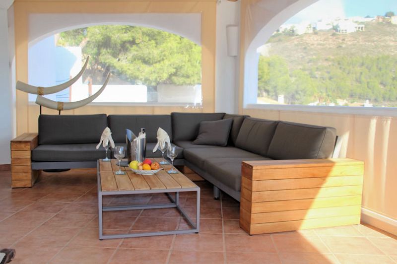 Prachtige villa met zeezicht in Moraira - Max Villas