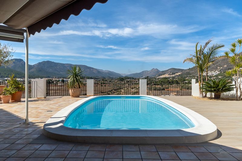 Luxury villa for sale in Llíber - Max Villas