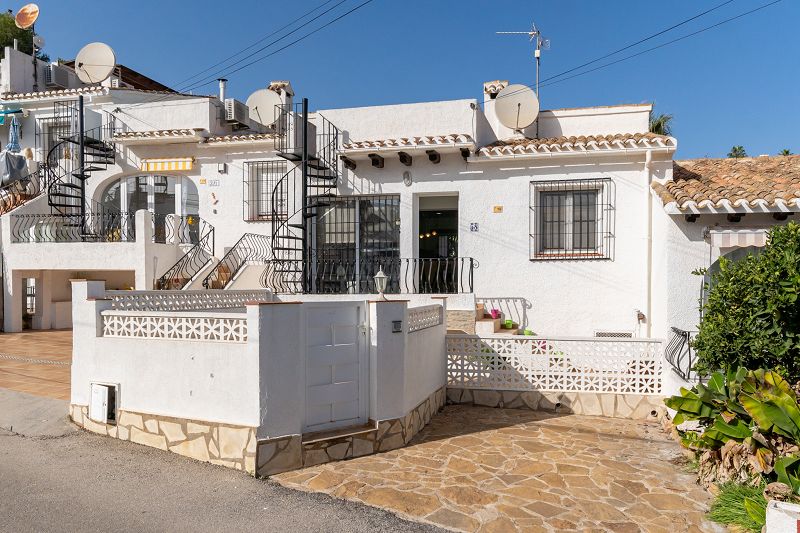 Villa de 2 dormitorios en Moraira