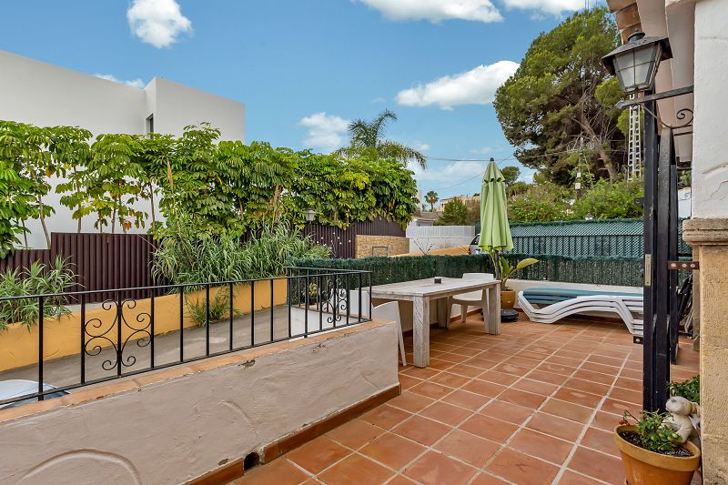 Villa de 2 dormitorios en Moraira - Max Villas