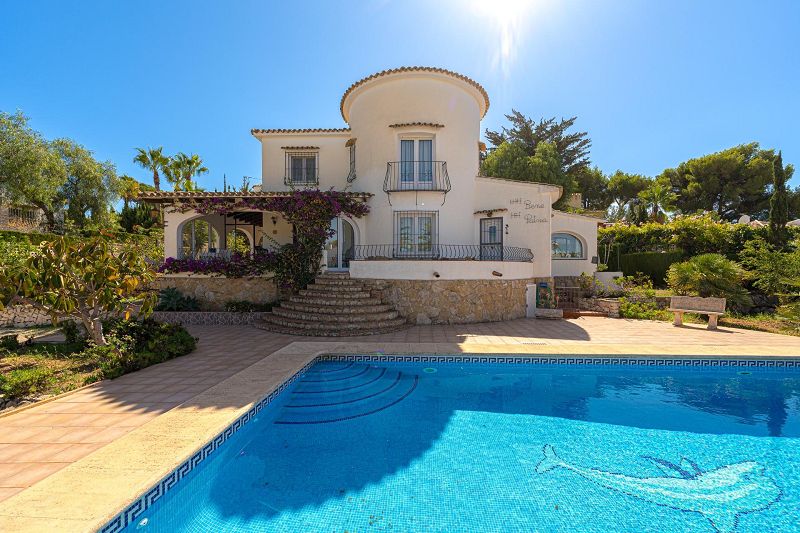 Villa mit freiem Blick in Moraira