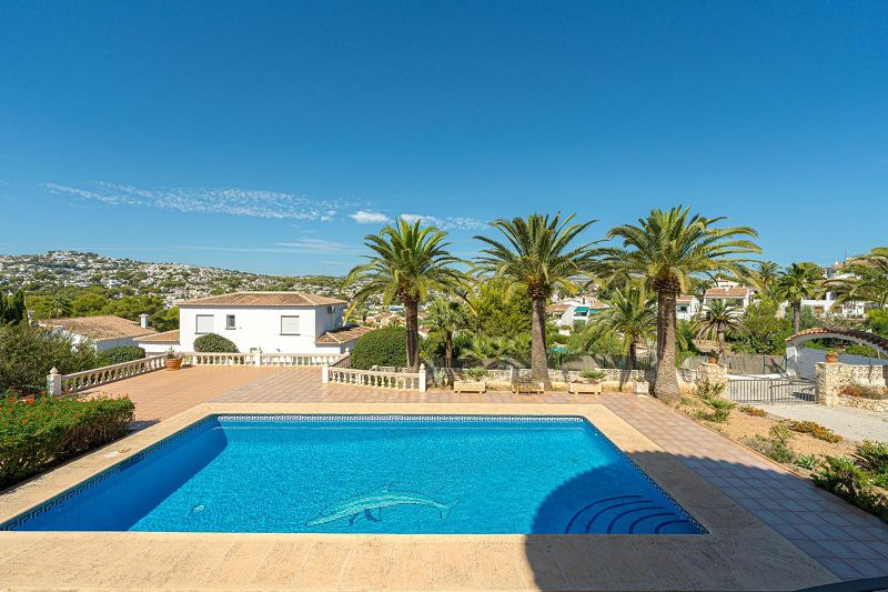 Villa mit freiem Blick in Moraira - Max Villas